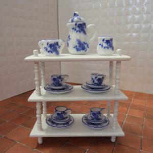 Rekje met servies
