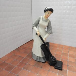 Stofzuigende vrouw
