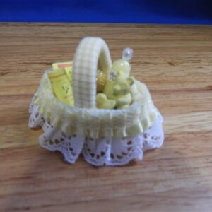 baby mand geel